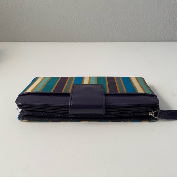 Purple stripped wallet with Calculator - Picture 3 of 12